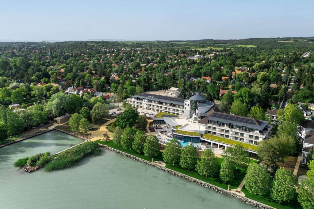 Balatonkenese, öböl