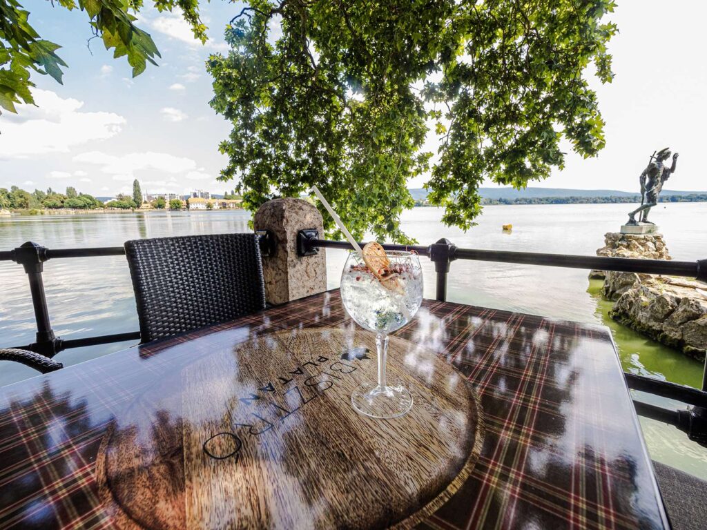 Év legjobb vidéki étterme, Platán