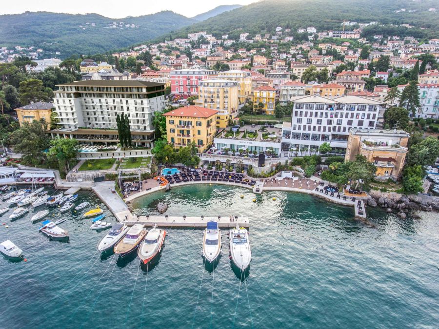 Opatija, hotel, öböl